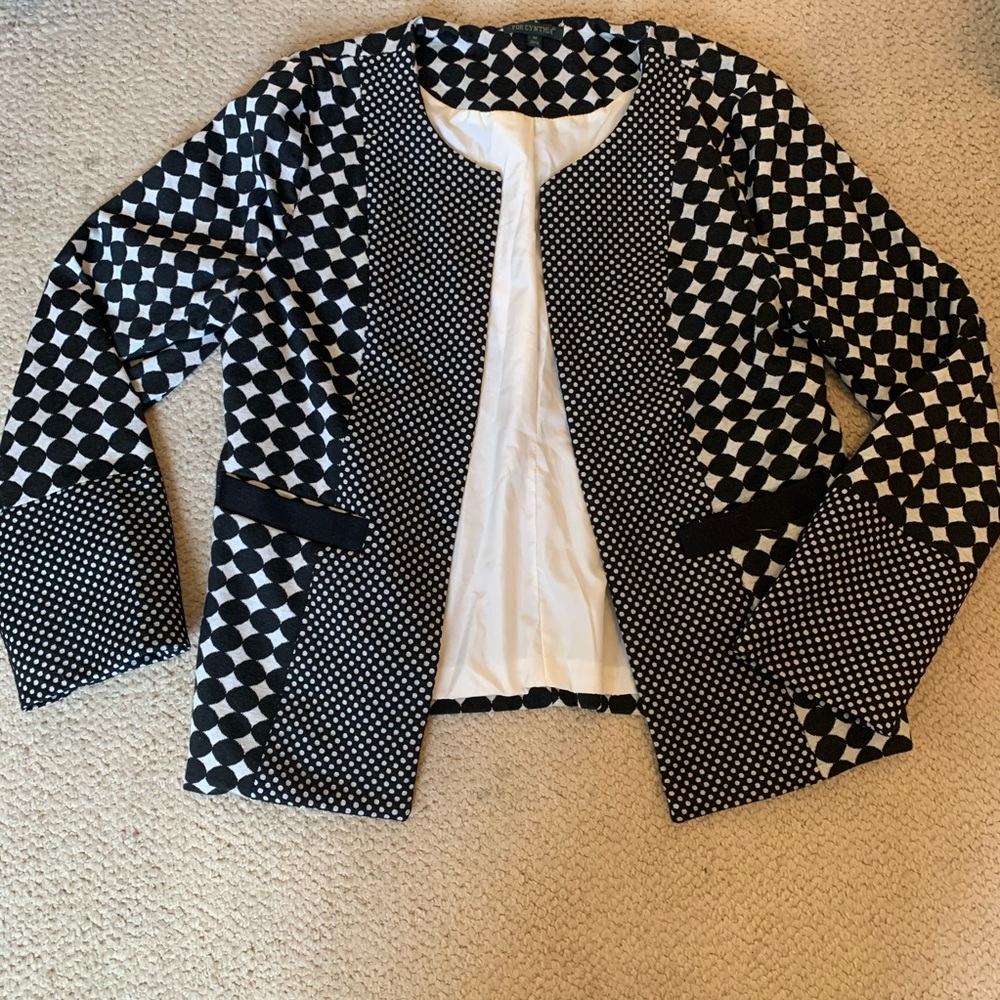 Polka dot black and white blazer